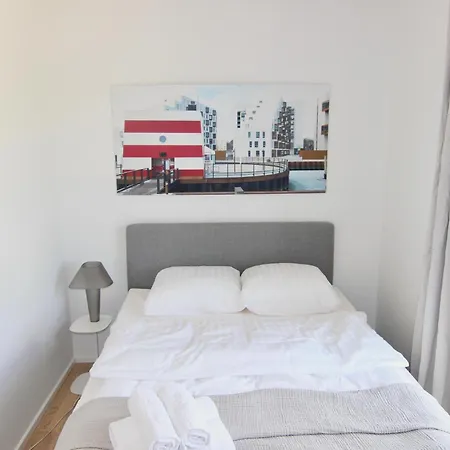 Great 1-bed Wbalcony By Harbour Lejlighed